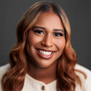 Jazmyne Robinso